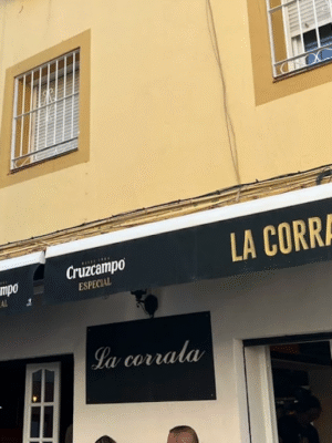 Cerveza Pureza en el bar la Corrala